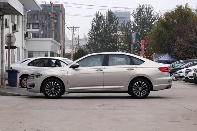 《黑色四叶草》动画新一季主题曲歌名与歌曲情报公开“英亚官网”(图2) 英亚官网首页