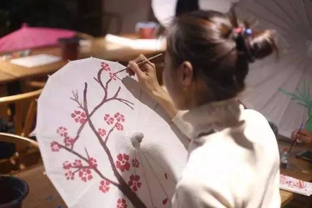 【整形历史】引领中国医学美容技术进入精细化时代的长沙逸韩‘英亚官网’(图2) 英亚官网