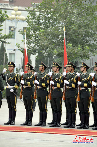 英亚官网-《银魂》漫画结局最终话不是完结 12月还会在同社刊载(图1) 英亚官网