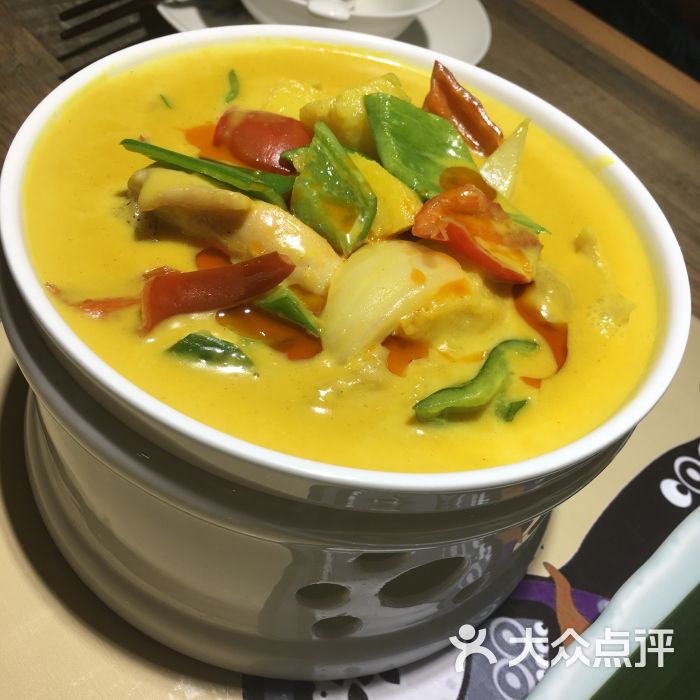 英亚官网首页_你的名字真实小镇在哪 你的名字真实场景盘点对比(图2) 英亚官网首页